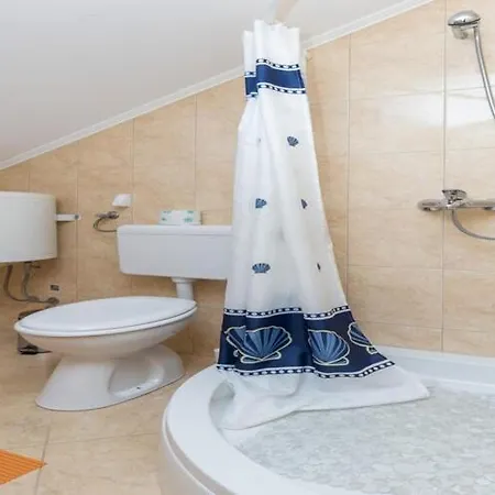 Memuni - Comfort One Bedroom With Balcony And Sea View Veliki * Ston